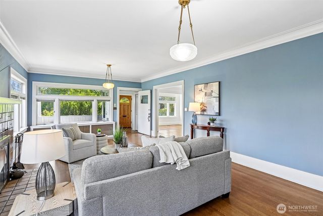 3116 S Dose Terrace, Seattle, WA 98144