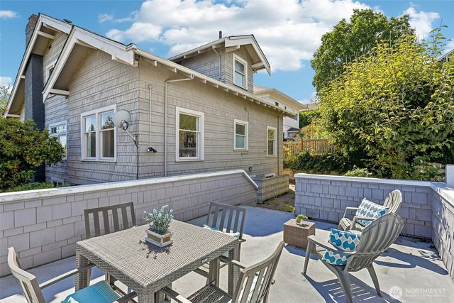 3116 S Dose Terrace, Seattle, WA 98144