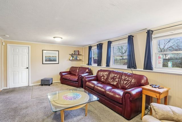 24 Oberlin Rd, Brockton, MA 02302