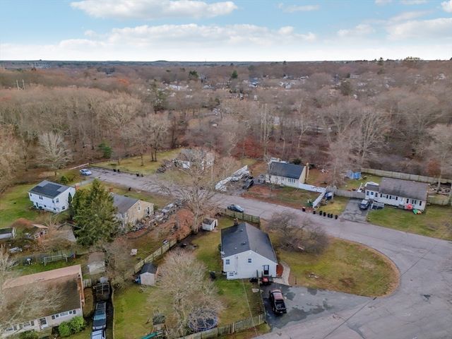 24 Oberlin Rd, Brockton, MA 02302