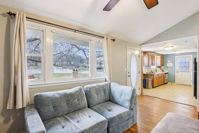 24 Oberlin Rd, Brockton, MA 02302