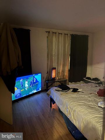 1247 CAMBRIDGE CT, Philadelphia, PA 19123