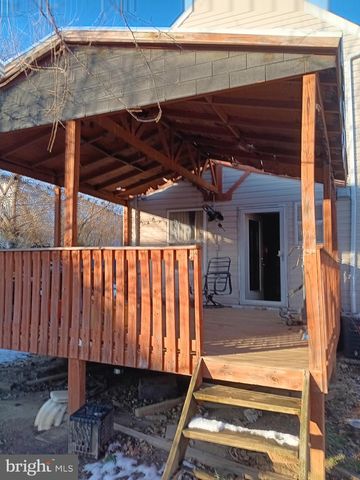 1247 CAMBRIDGE CT, Philadelphia, PA 19123