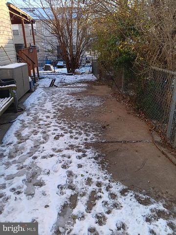 1247 CAMBRIDGE CT, Philadelphia, PA 19123