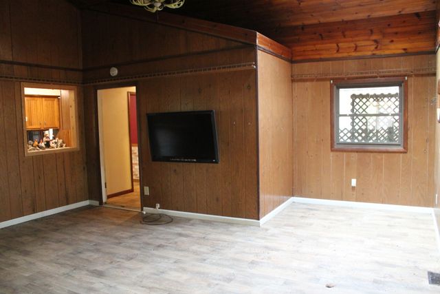 13279 Lovers Lane Road, Princeton, IL 61356