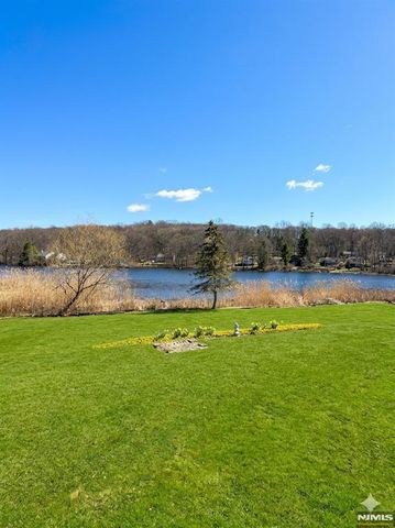 502 Otterhole Road, West Milford, NJ 07480