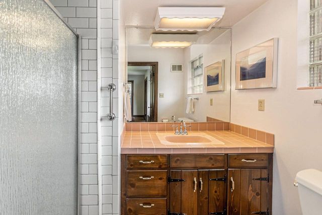 1445 W Heather LANE, River Hills, WI 53217