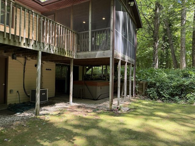 9051 Algoma Avenue, Rockford, MI 49341