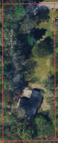 9051 Algoma Avenue, Rockford, MI 49341