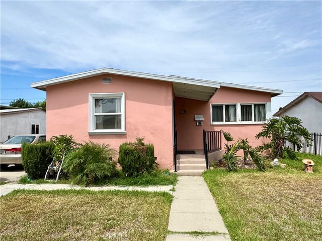 823 E 102nd, Los Angeles, CA 90002