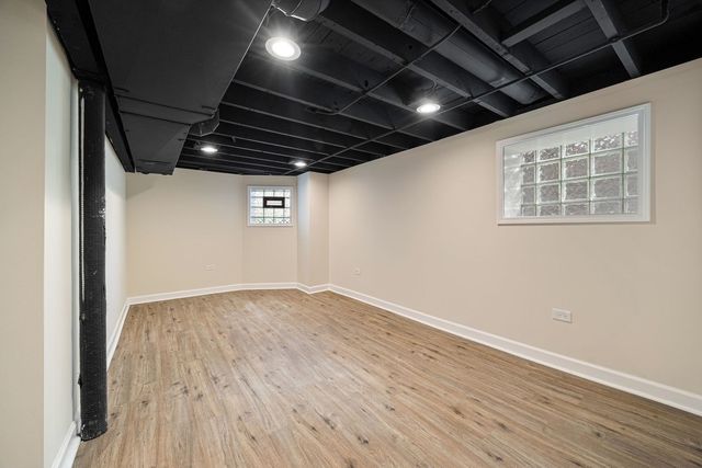 8429 S dante Avenue, Chicago, IL 60619