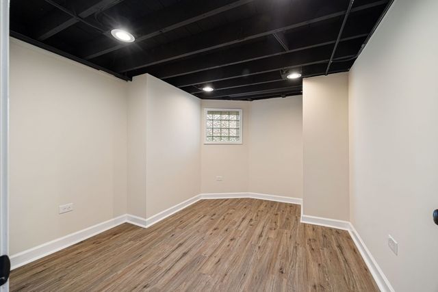 8429 S dante Avenue, Chicago, IL 60619