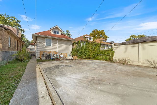 8429 S dante Avenue, Chicago, IL 60619