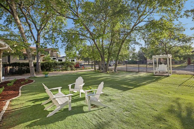 12417 River BND 2, Austin, TX 78732