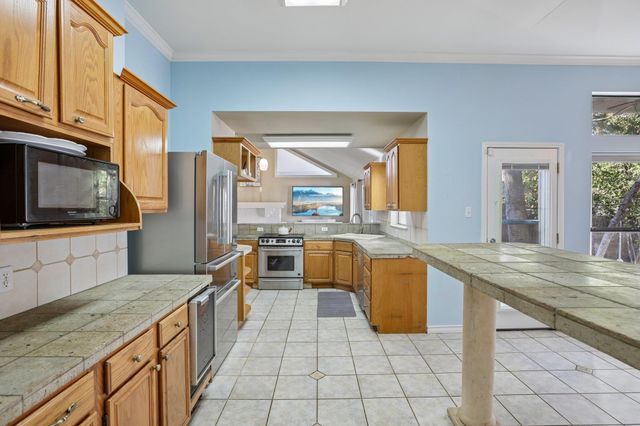 12417 River BND 2, Austin, TX 78732