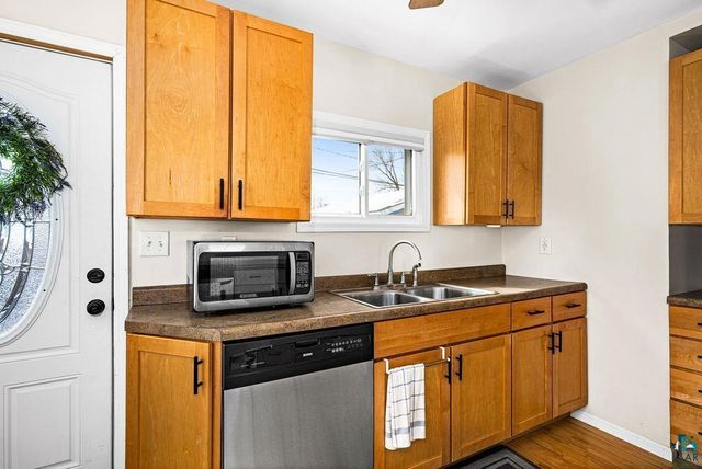 1714 E 4th St, Superior, WI 54880