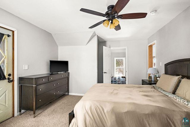 1714 E 4th St, Superior, WI 54880