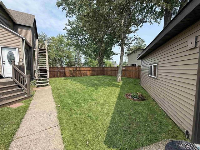 1714 E 4th St, Superior, WI 54880