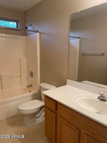 40725 N APOLLO Way, Anthem, AZ 85086