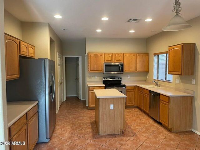 40725 N APOLLO Way, Anthem, AZ 85086