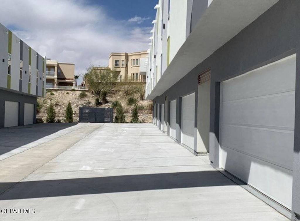 5545 Buckley Drive 6, El Paso, TX 79912