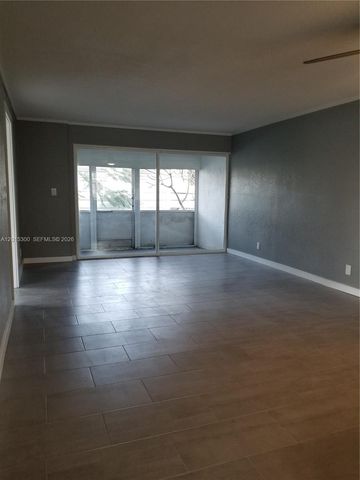 3777 NW 78th Ave 14A, Davie, FL 33024