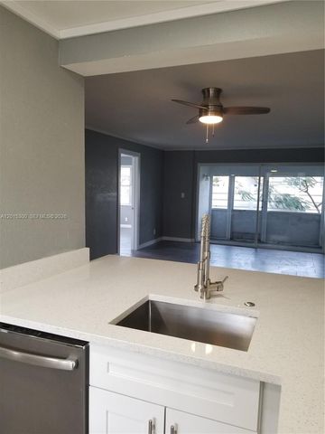 3777 NW 78th Ave 14A, Davie, FL 33024