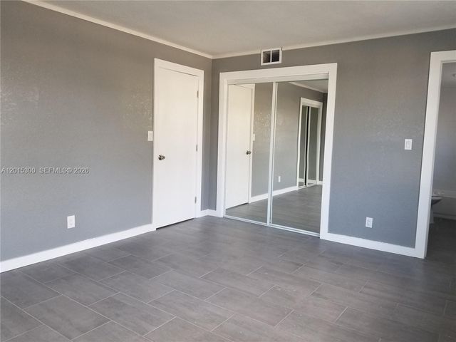 3777 NW 78th Ave 14A, Davie, FL 33024