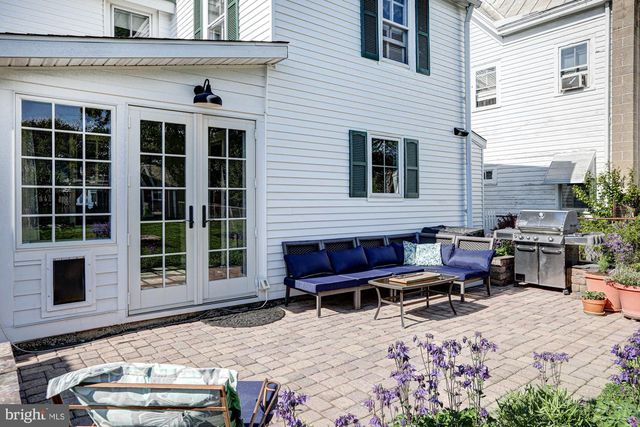 8 CRAWFORD ST, Middletown, DE 19709