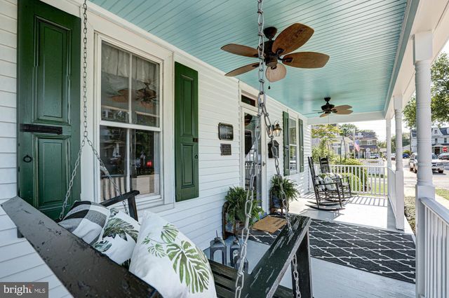 8 CRAWFORD ST, Middletown, DE 19709