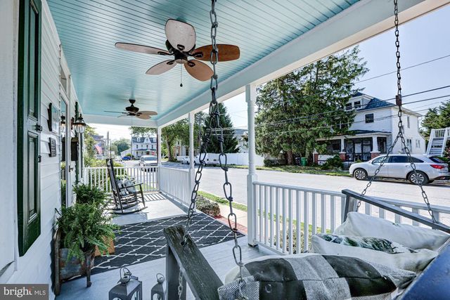 8 CRAWFORD ST, Middletown, DE 19709
