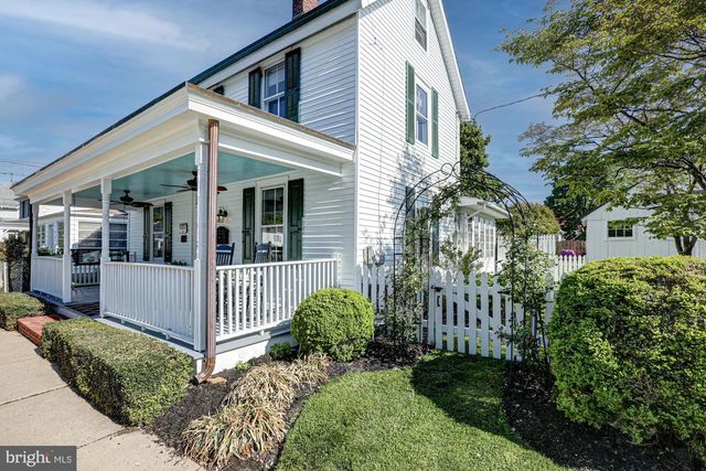 8 CRAWFORD ST, Middletown, DE 19709