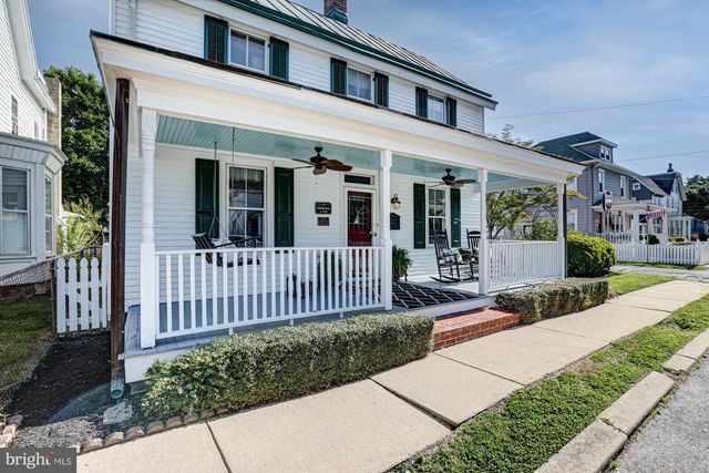 8 CRAWFORD ST, Middletown, DE 19709