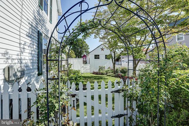 8 CRAWFORD ST, Middletown, DE 19709