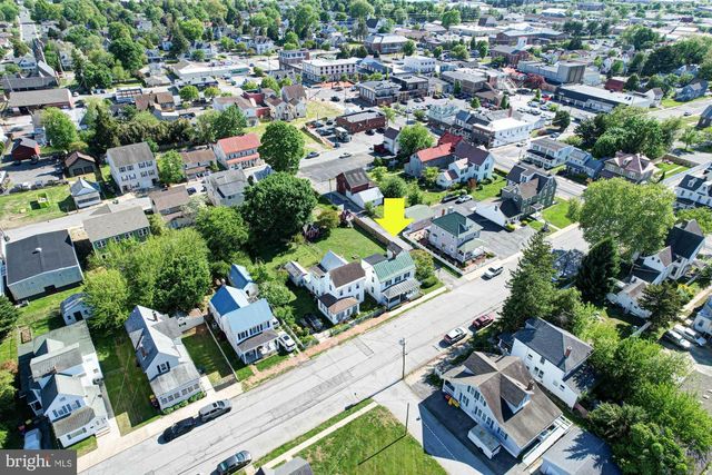 8 CRAWFORD ST, Middletown, DE 19709