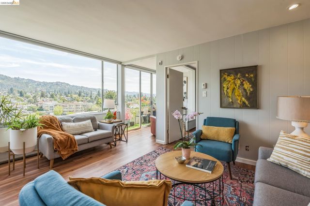 2550 Dana St 2F, Berkeley, CA 94704
