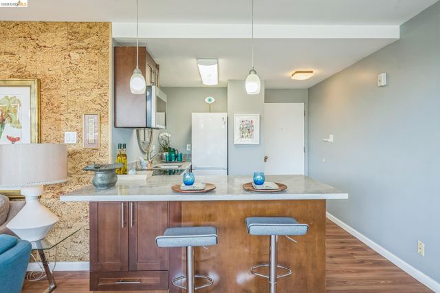 2550 Dana St 2F, Berkeley, CA 94704