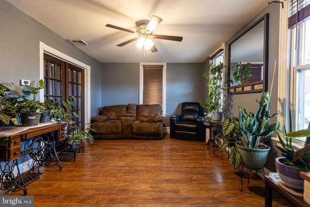 7 MOUNT AIRY AVENUE, Waynesboro, PA 17268