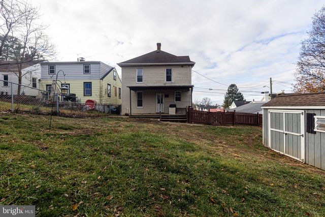 7 MOUNT AIRY AVENUE, Waynesboro, PA 17268