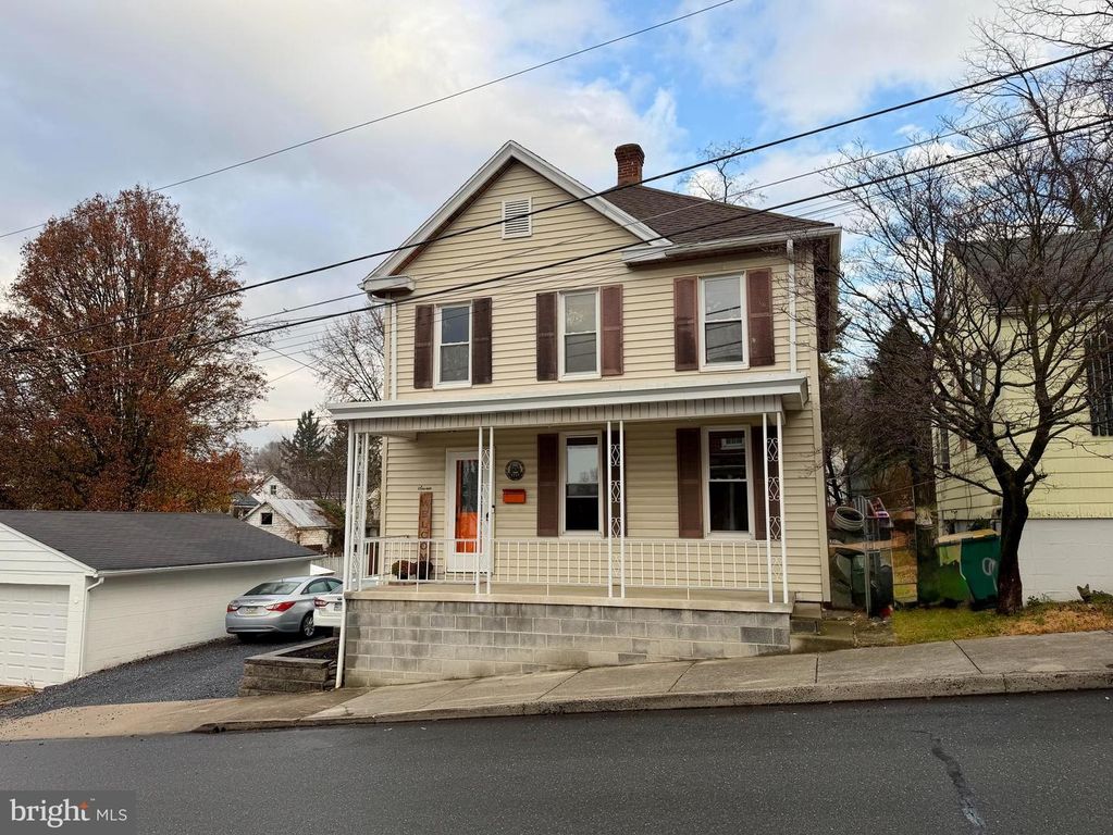 7 MOUNT AIRY AVENUE, Waynesboro, PA 17268