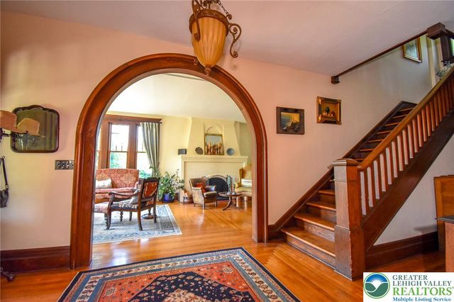 124 East Wayne Avenue, Easton, PA 18042