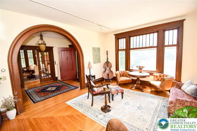 124 East Wayne Avenue, Easton, PA 18042