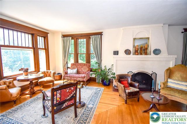 124 East Wayne Avenue, Easton, PA 18042