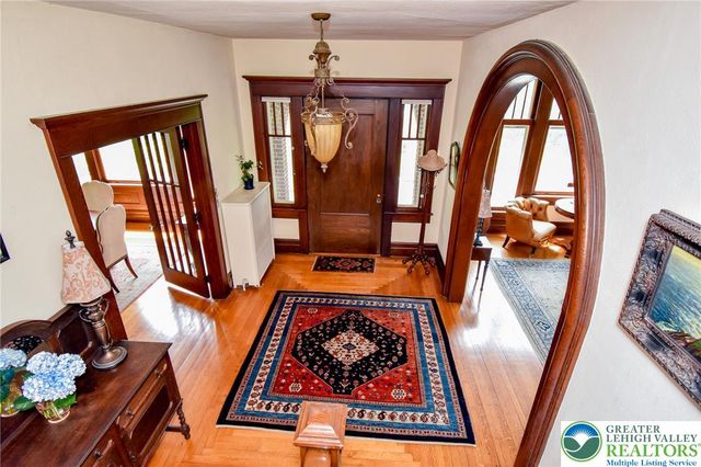 124 East Wayne Avenue, Easton, PA 18042