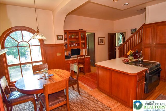 124 East Wayne Avenue, Easton, PA 18042