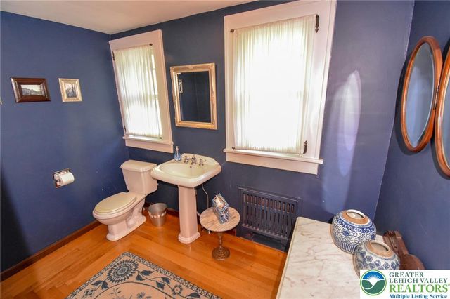 124 East Wayne Avenue, Easton, PA 18042