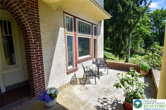 124 East Wayne Avenue, Easton, PA 18042