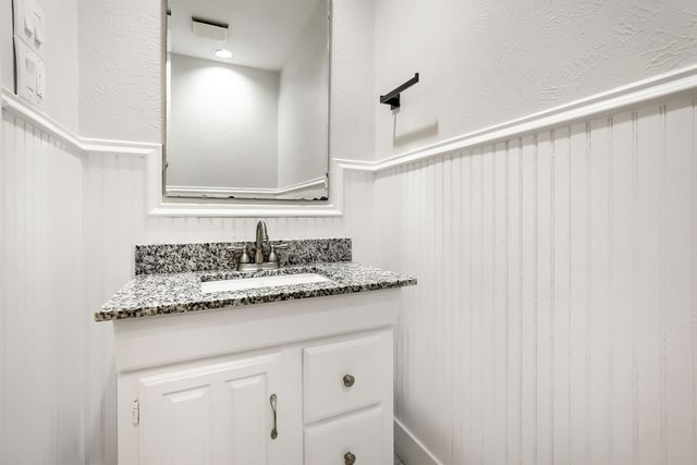 10860 Waterbridge Circle, Dallas, TX 75218