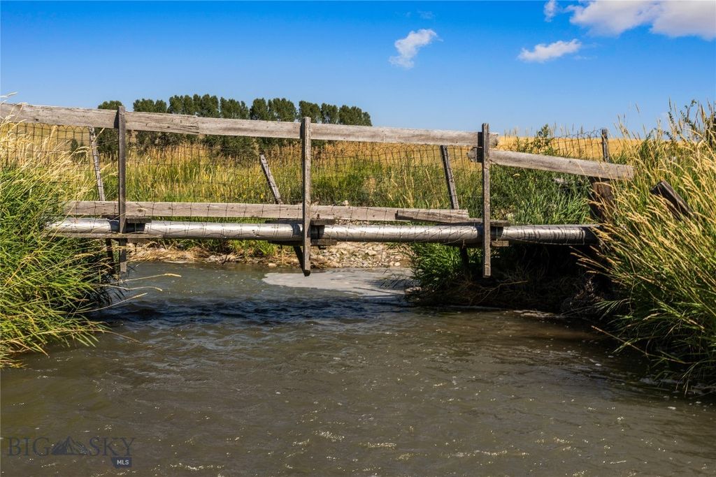 8555 Camp Creek Road, Manhattan, MT 59741 photo 17