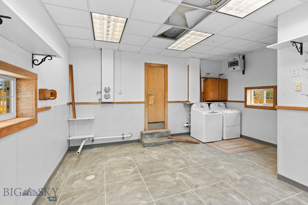 8555 Camp Creek Road, Manhattan, MT 59741 photo 46